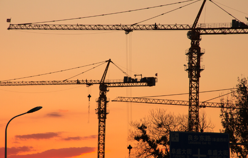 塔機(jī)監(jiān)測(cè)系統(tǒng)：塔吊司機(jī)應(yīng)該注意哪些問題